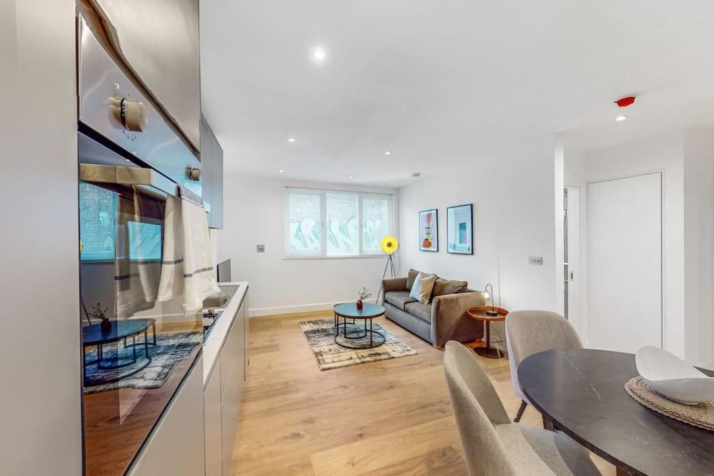 1 Dalston - Boutique 1-bed In Trendy East * Londra
